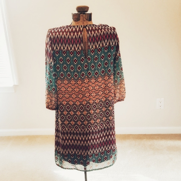 🎈MARVELOUS MIDI DRESS!🎈 - Picture 2 of 8